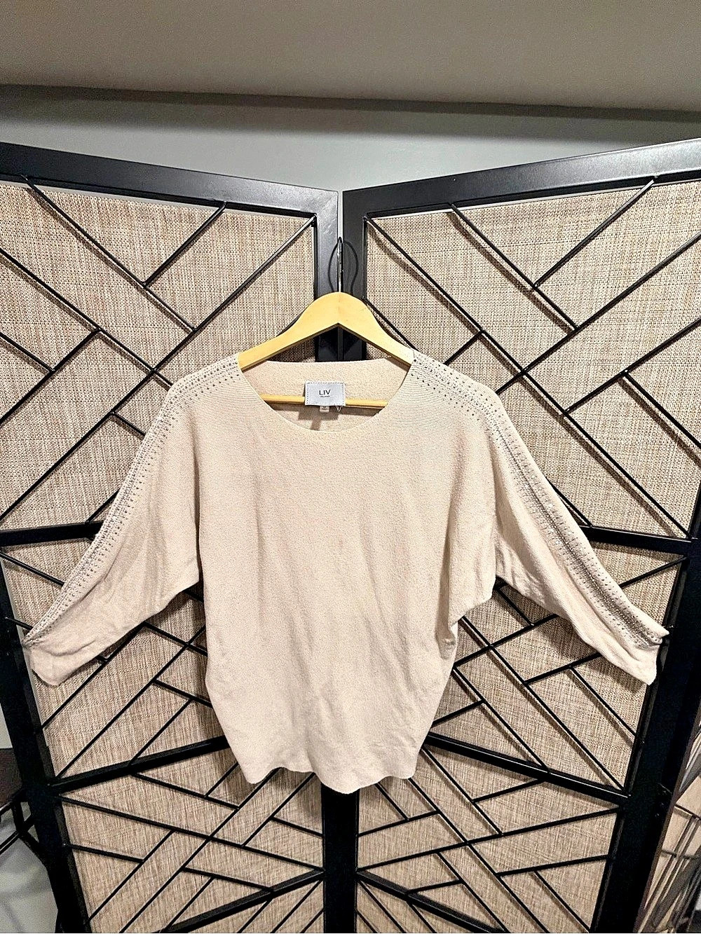 LIV Milano Embellished Sleeve Sweater in Cream Size Medium Like New
